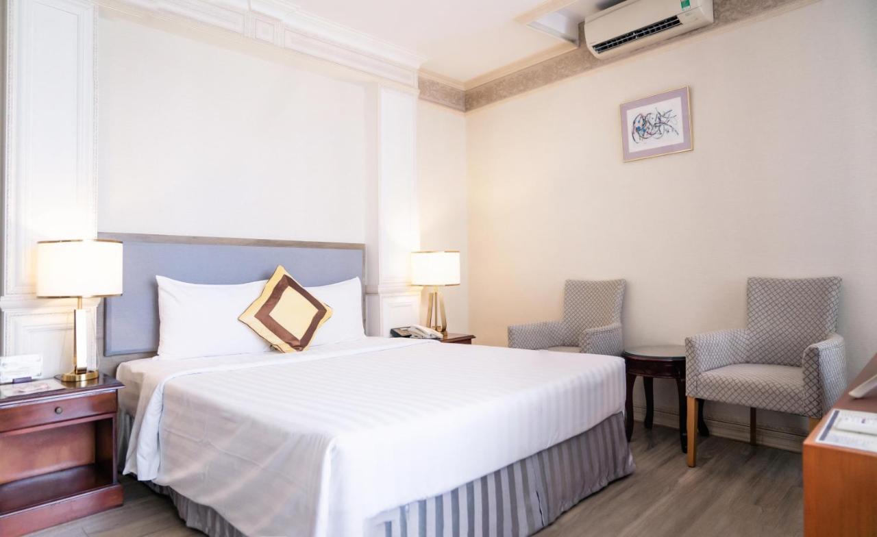 Lotus Saigon Hotel Ho Chi Minh-stad Buitenkant foto